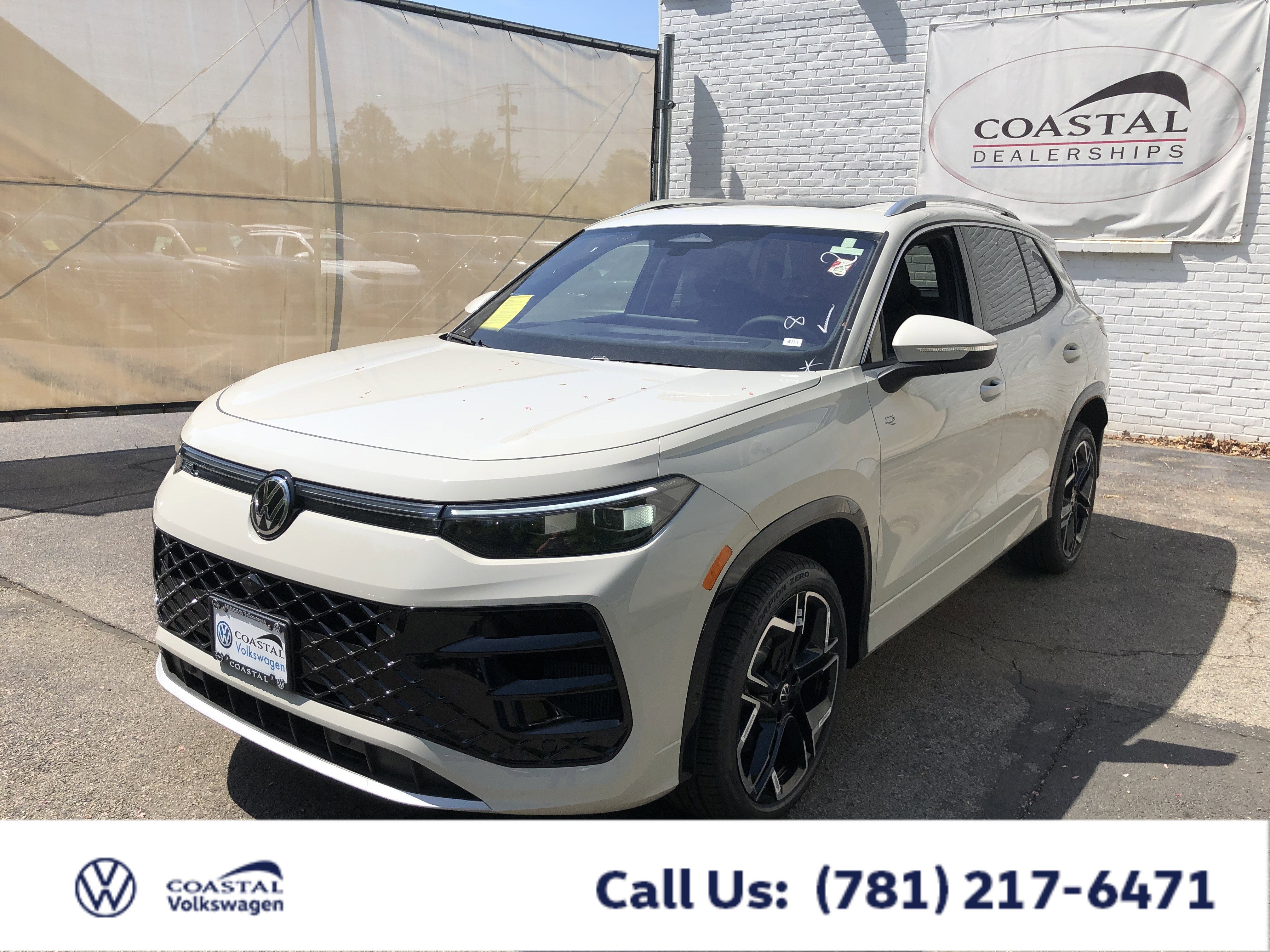 2026 Volkswagen Tiguan SEL R-Line Turbo
