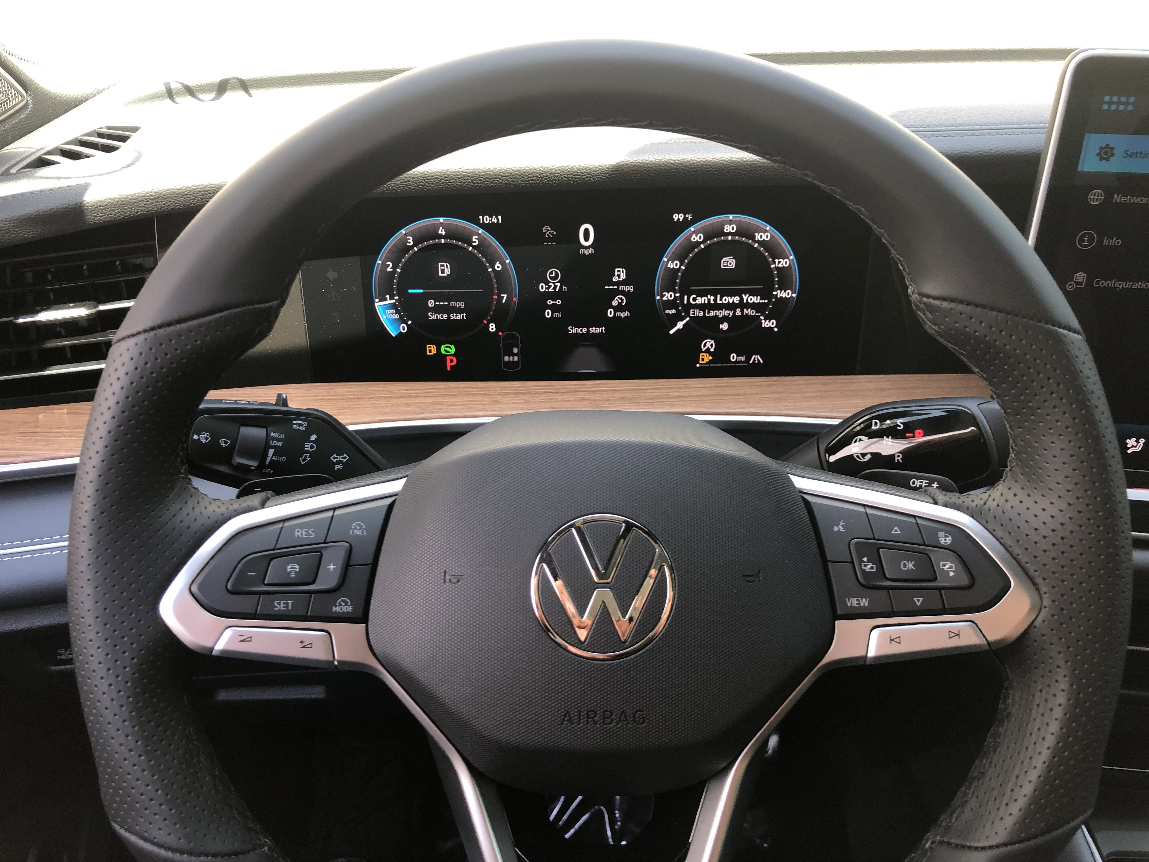 2026 Volkswagen Tiguan SEL R-Line Turbo