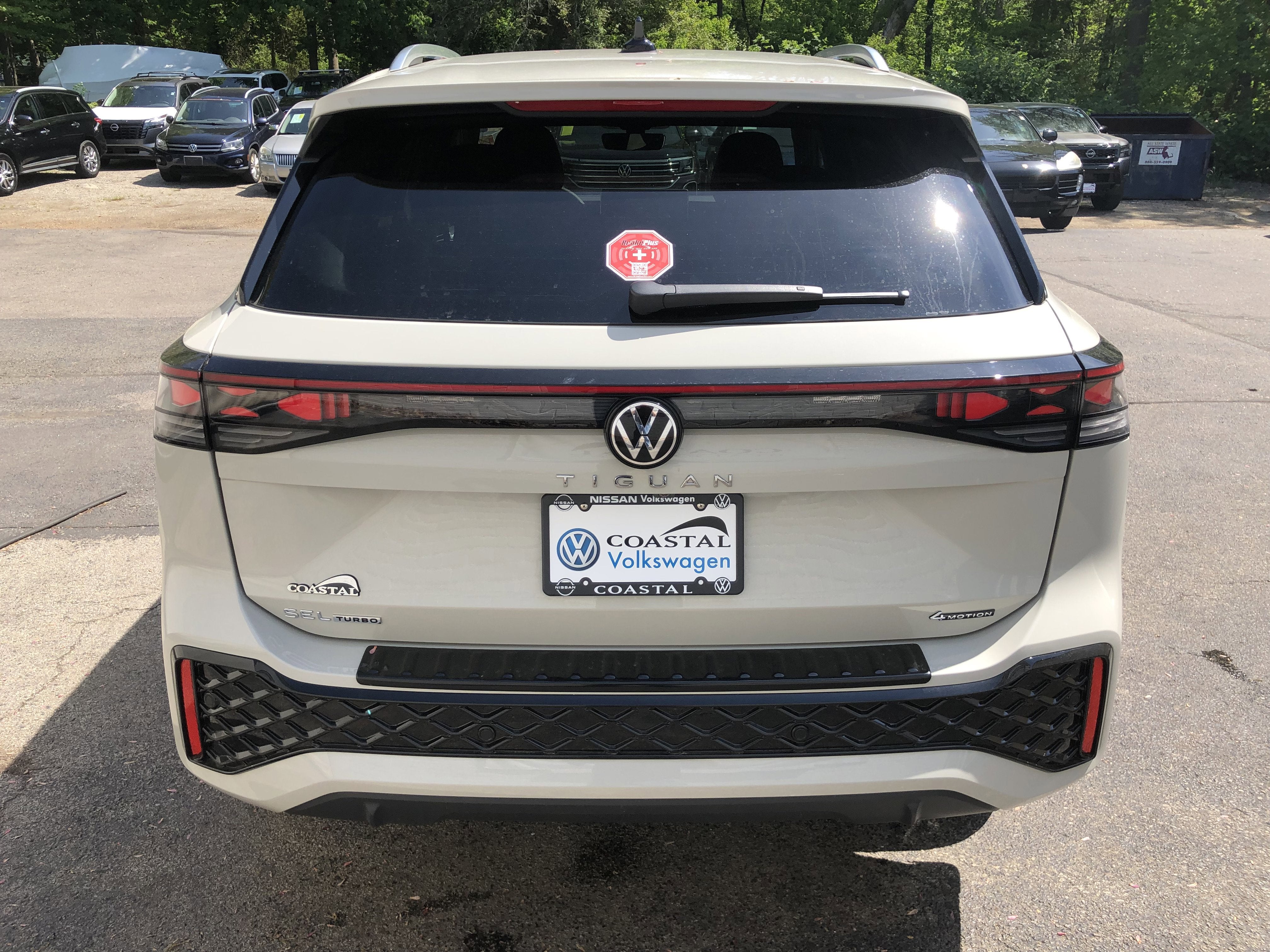 2026 Volkswagen Tiguan SEL R-Line Turbo