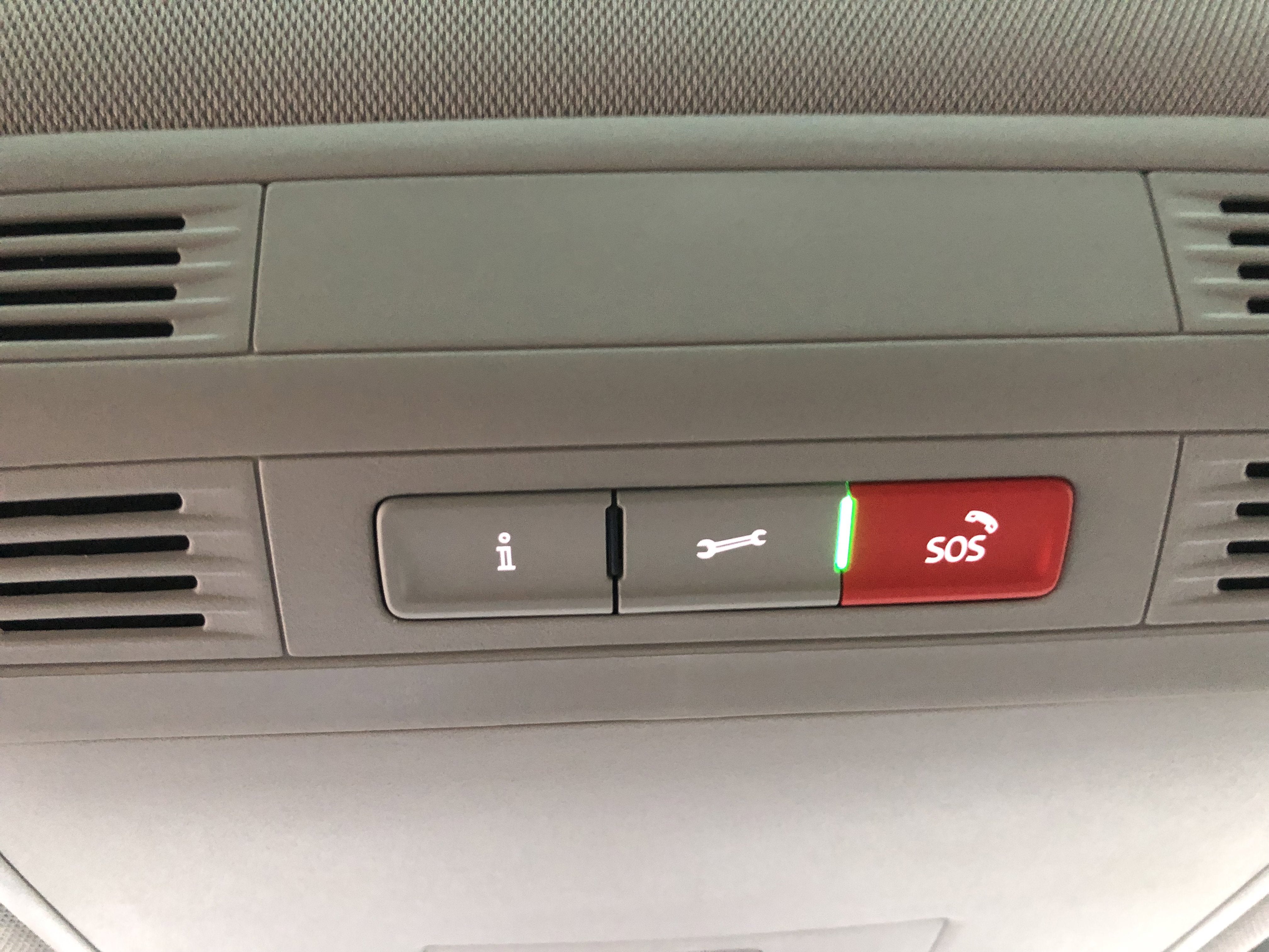 2026 Volkswagen Taos SE w/panoramic sunroof