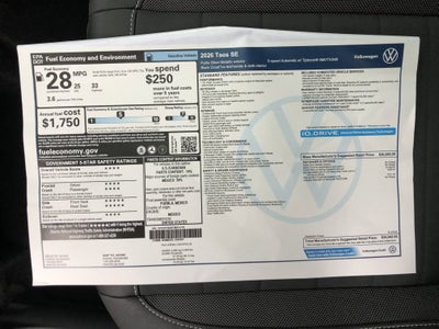 2026 Volkswagen Taos SE w/panoramic sunroof