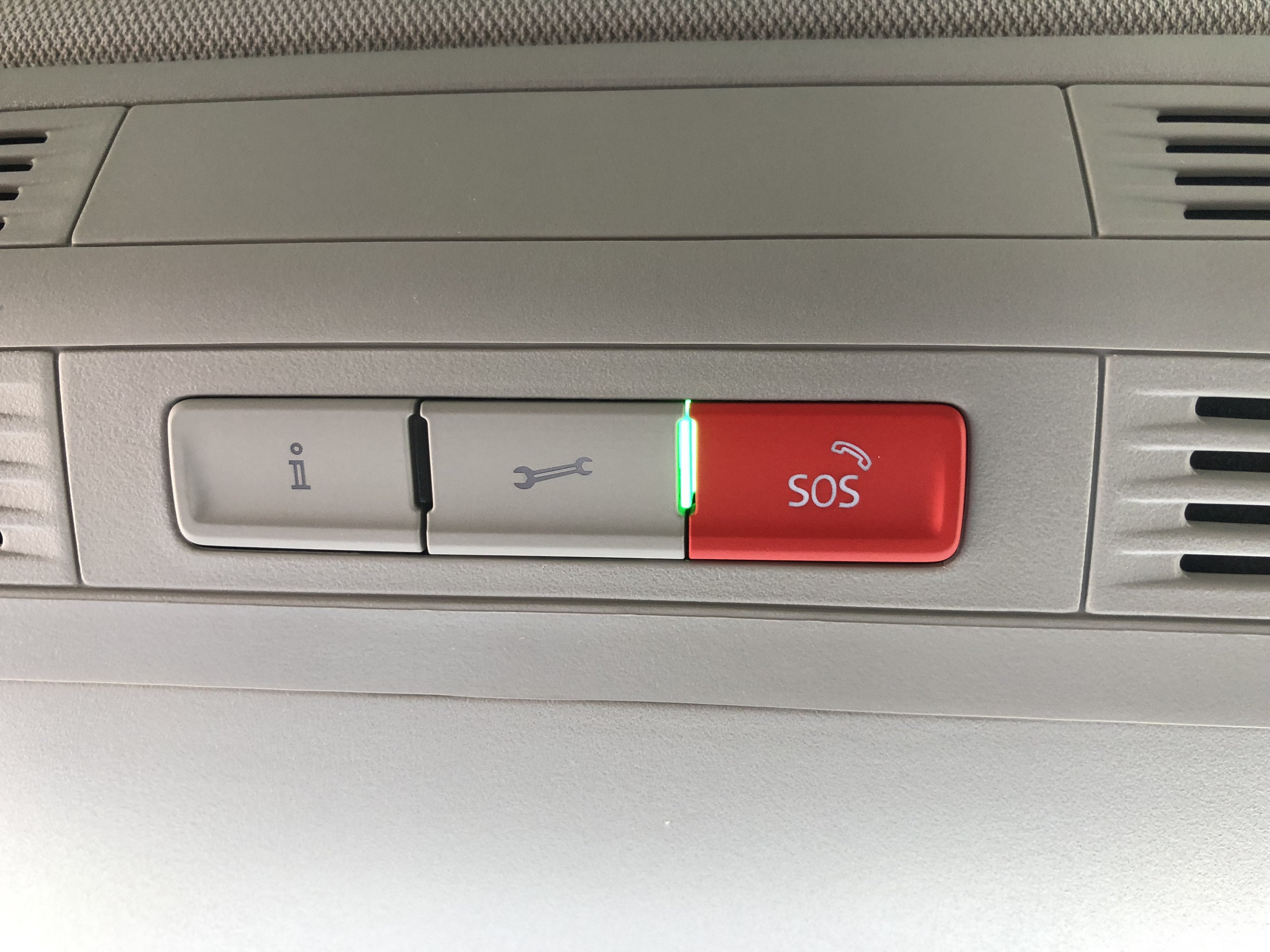 2026 Volkswagen Taos SE w/panoramic sunroof
