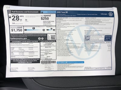 2026 Volkswagen Taos SE w/panoramic sunroof