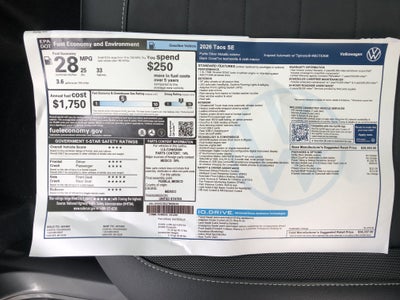2026 Volkswagen Taos SE w/panoramic sunroof