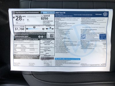2026 Volkswagen Taos SE w/panoramic sunroof