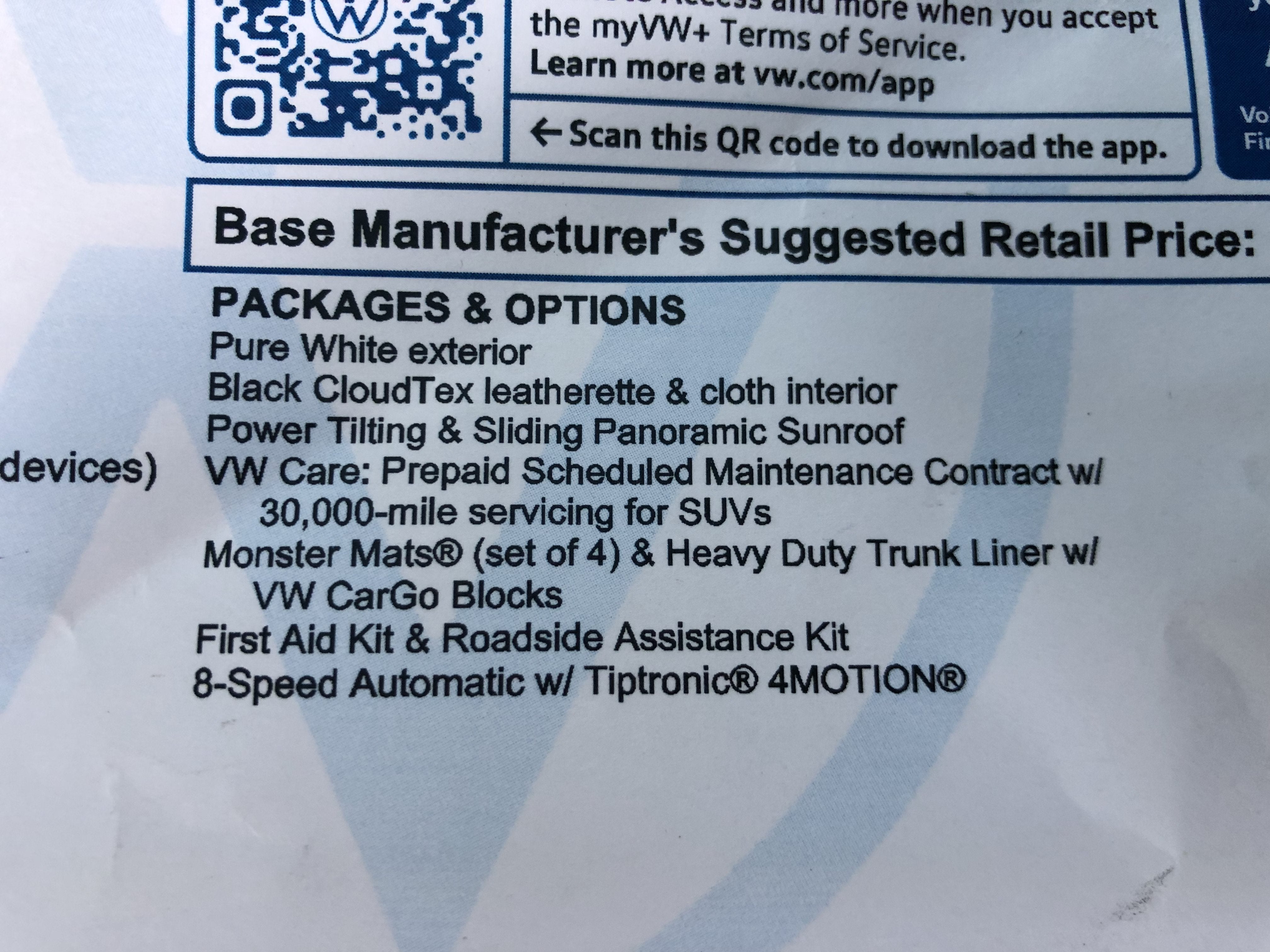2026 Volkswagen Taos SE w/panoramic sunroof