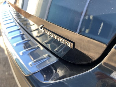 2025 Volkswagen Taos SE w/panoramic sunroof