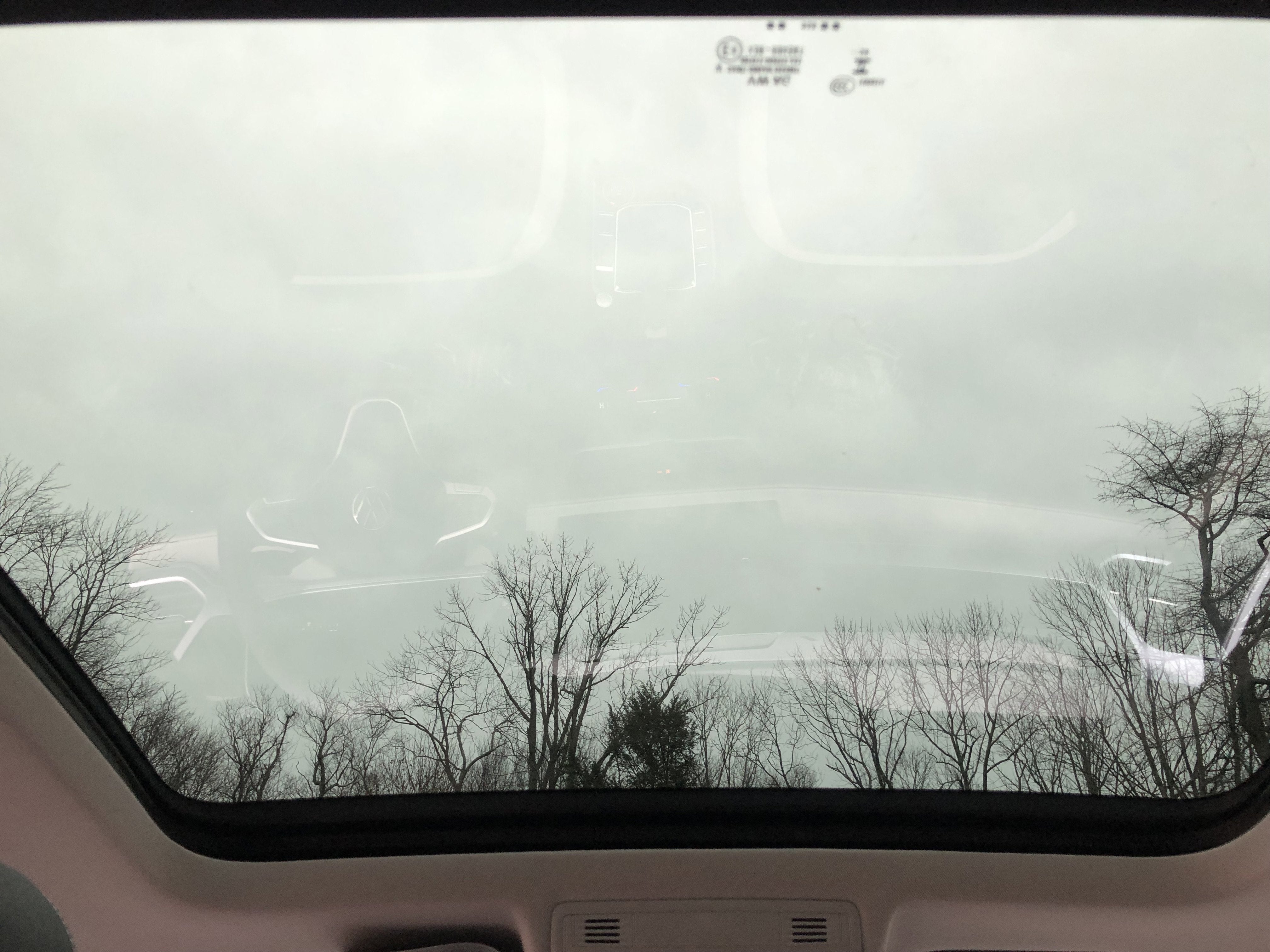 2026 Volkswagen Taos SE w/panoramic sunroof