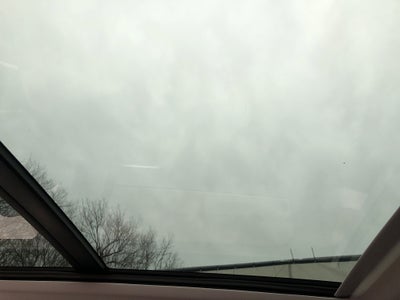 2026 Volkswagen Taos SE w/panoramic sunroof