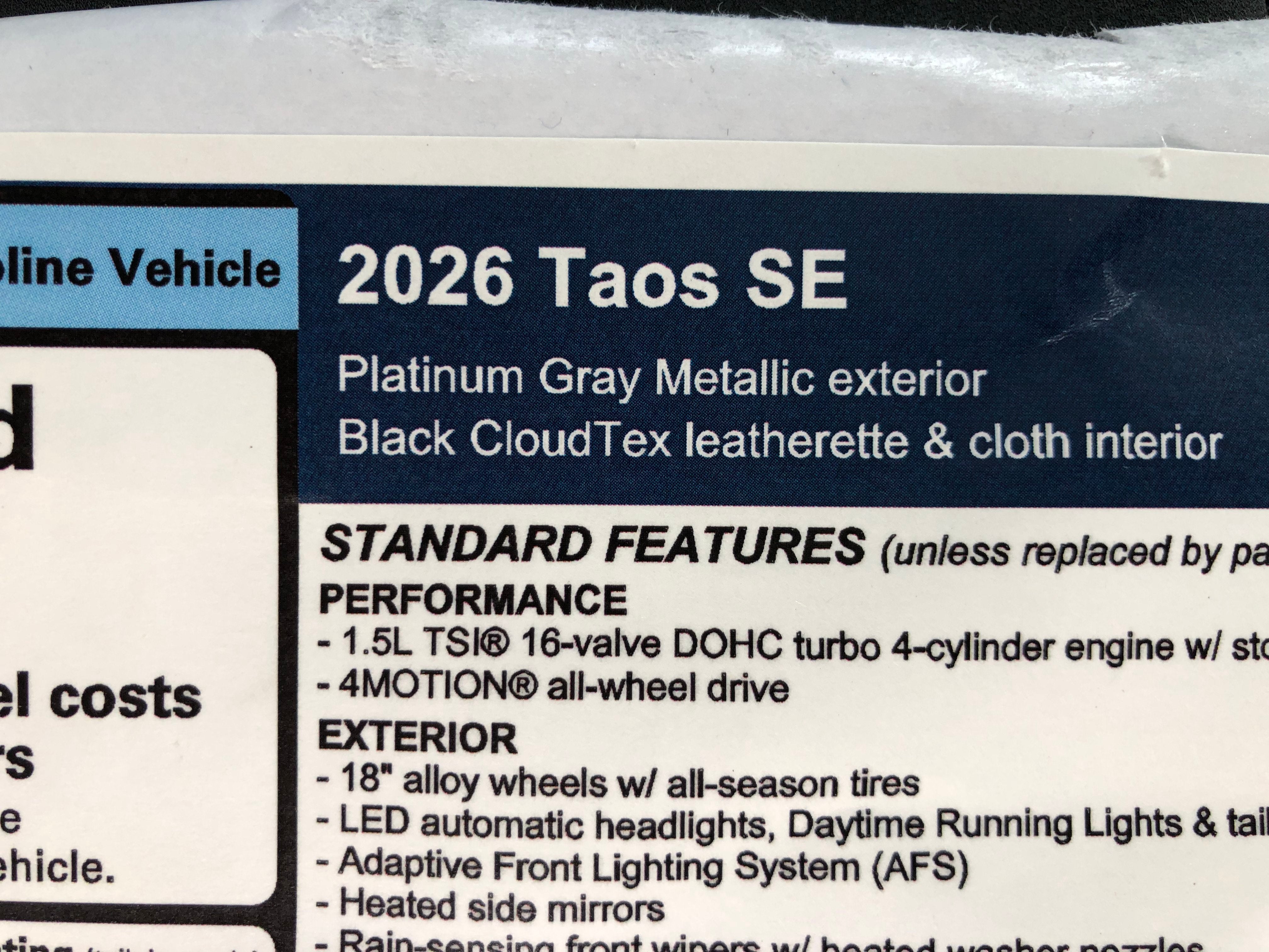 2026 Volkswagen Taos SE w/panoramic sunroof