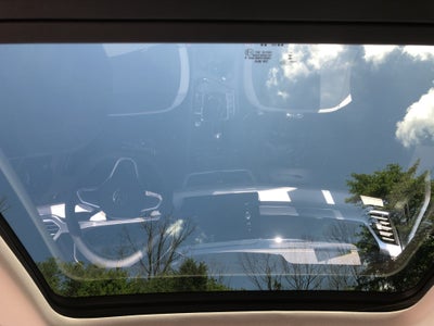 2026 Volkswagen Taos SE w/panoramic sunroof