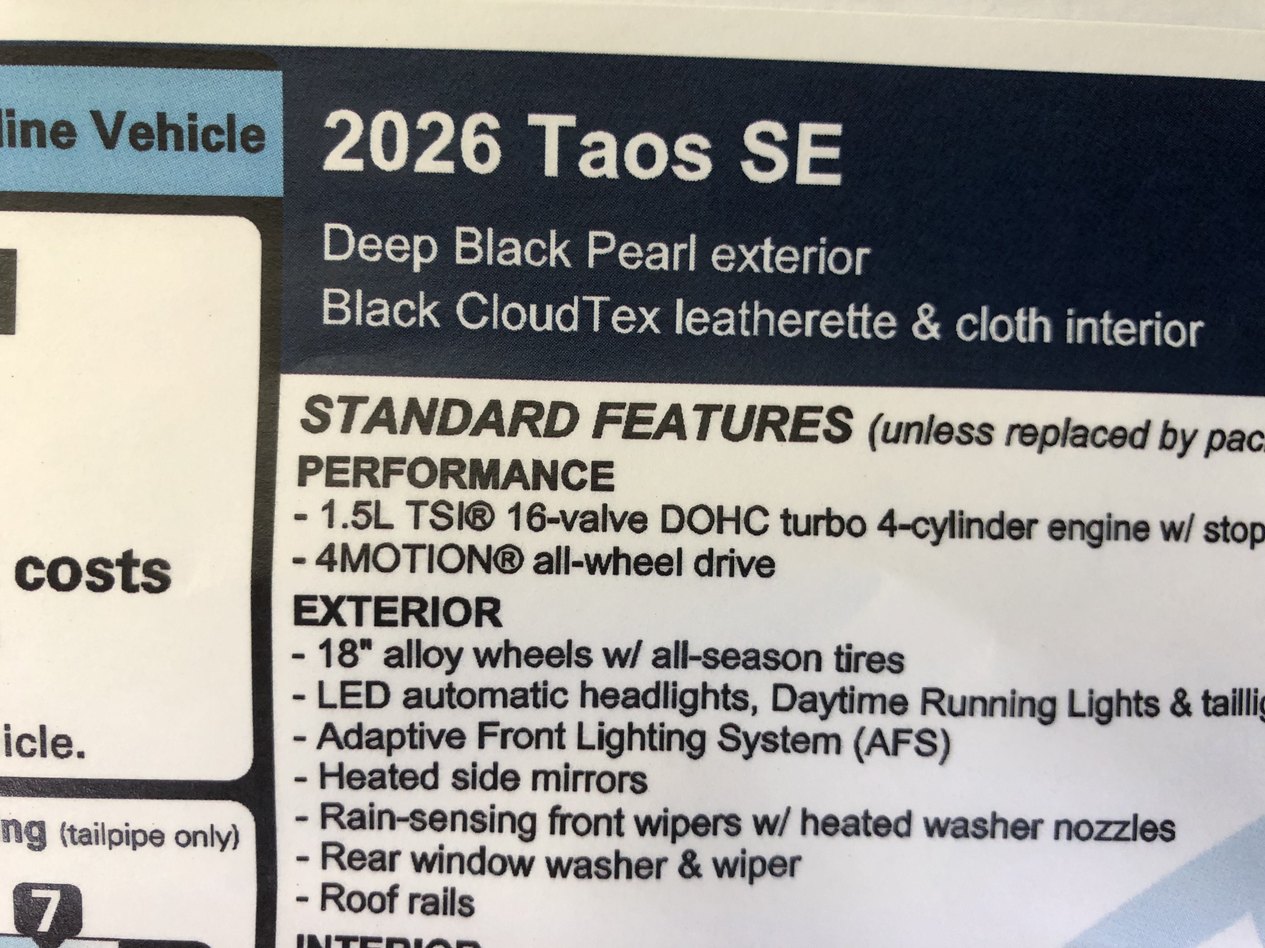 2026 Volkswagen Taos SE w/panoramic sunroof