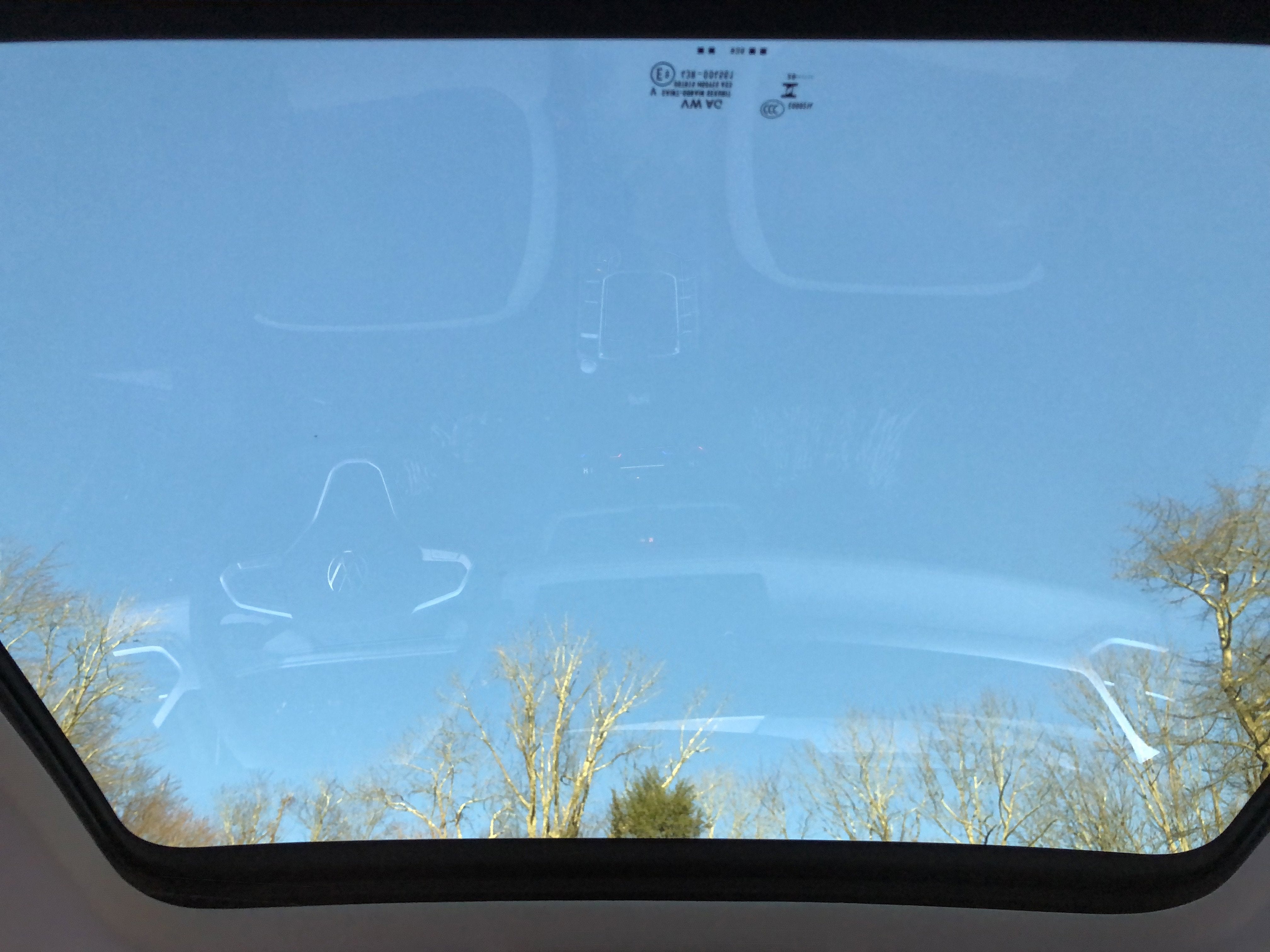 2026 Volkswagen Taos SE w/panoramic sunroof