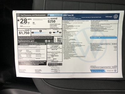 2026 Volkswagen Taos SE w/panoramic sunroof