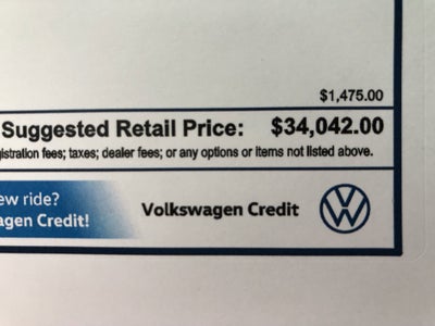 2026 Volkswagen Taos SE w/panoramic sunroof