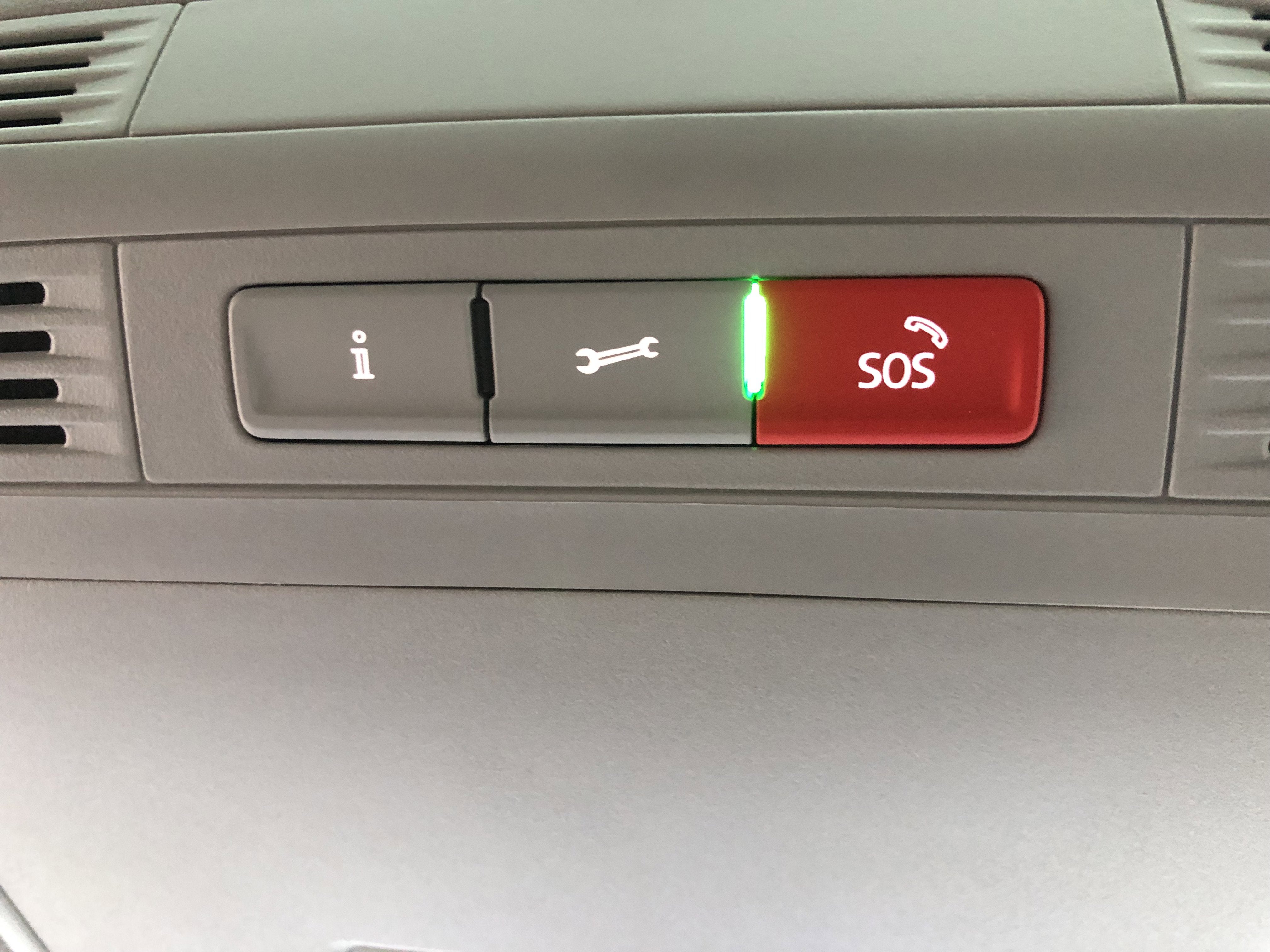 2026 Volkswagen Taos SE w/panoramic sunroof