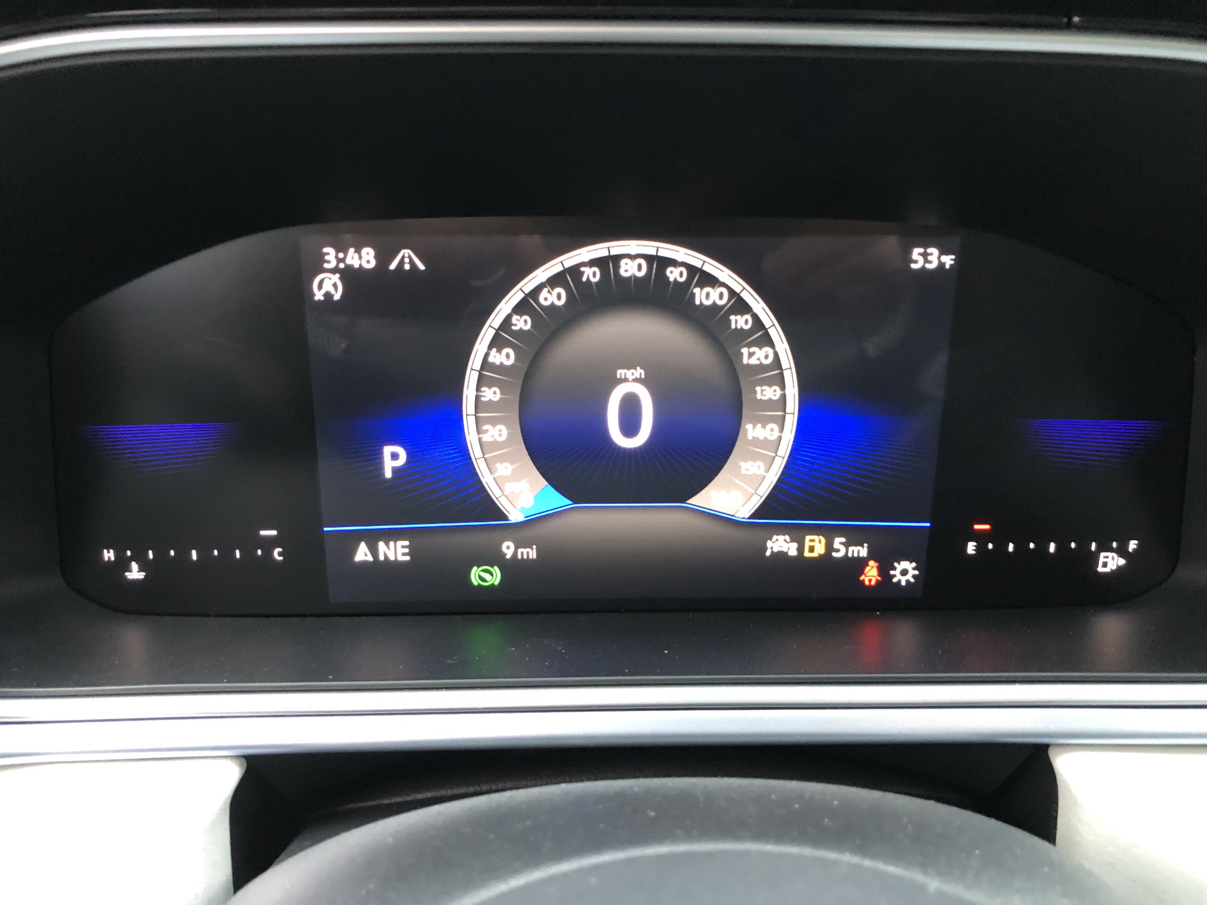 2026 Volkswagen Taos SE w/panoramic sunroof