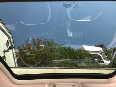 2026 Volkswagen Taos SE w/panoramic sunroof