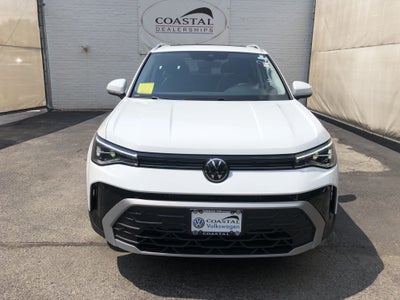 2026 Volkswagen Taos SE w/panoramic sunroof