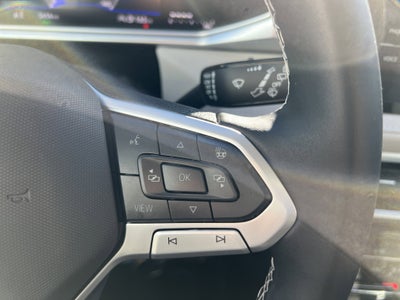 2025 Volkswagen Taos SE