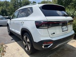 2026 Volkswagen Taos SE w/panoramic sunroof
