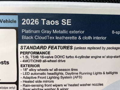 2026 Volkswagen Taos SE w/panoramic sunroof