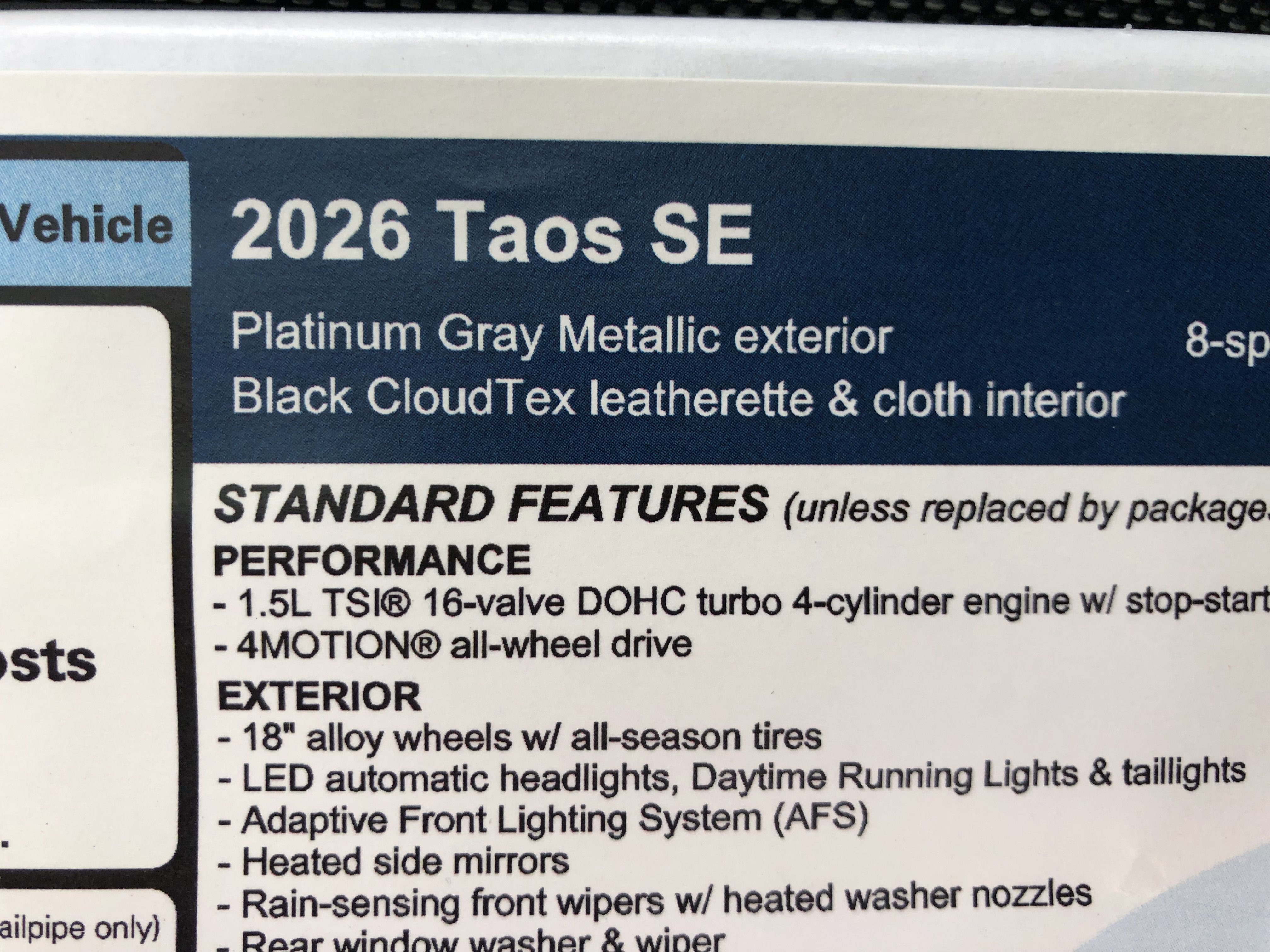 2026 Volkswagen Taos SE w/panoramic sunroof