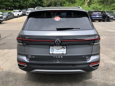 2026 Volkswagen Taos SE w/panoramic sunroof