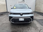 2027 Volkswagen Taos SE w/panoramic sunroof