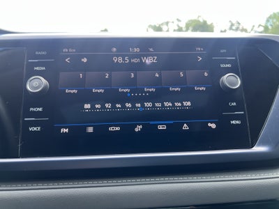 2024 Volkswagen Taos SE