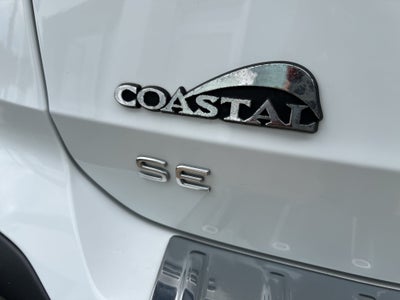2023 Volkswagen Taos SE W/ Panoramic Sunroof
