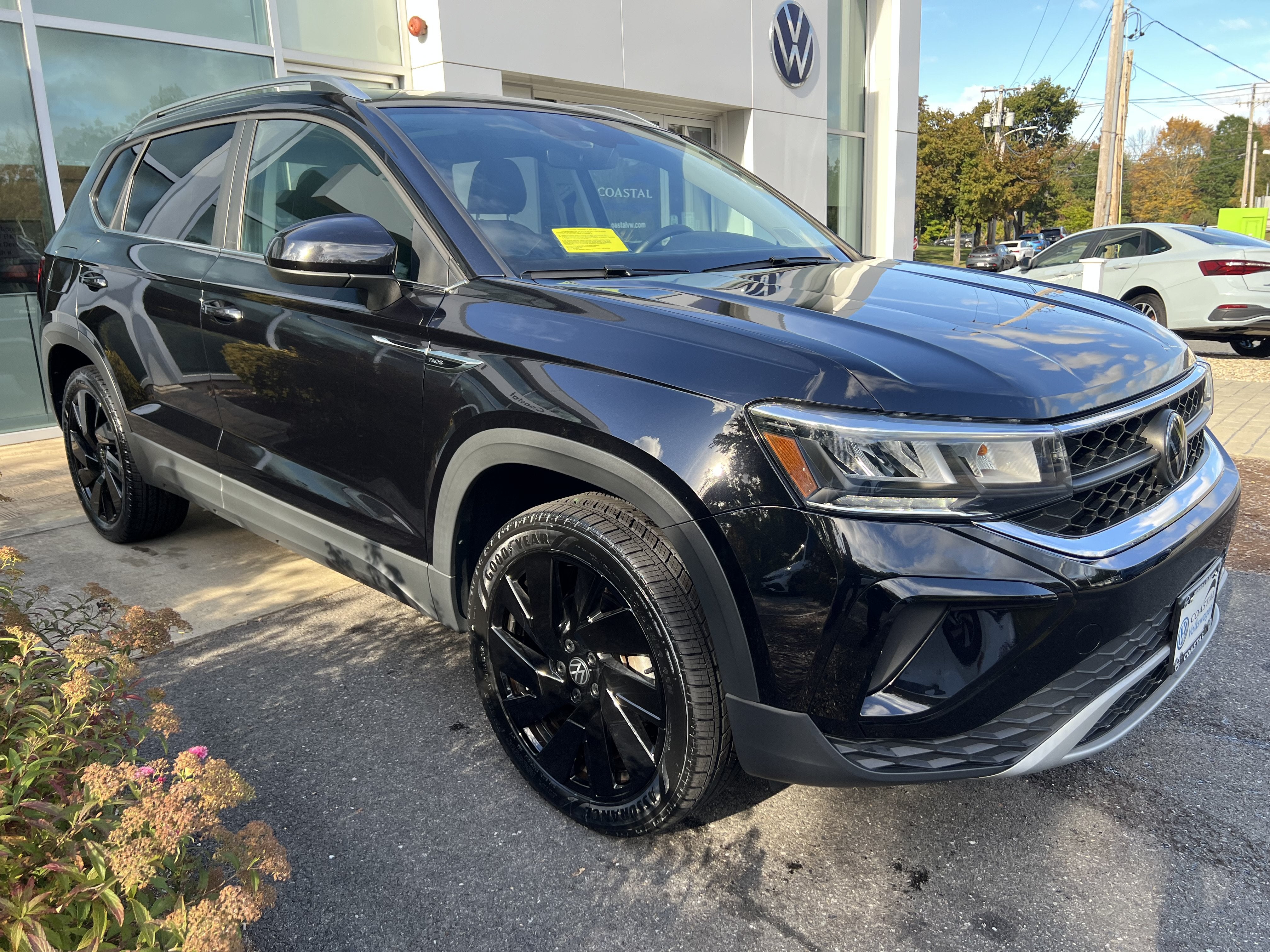 2024 Volkswagen Taos SE