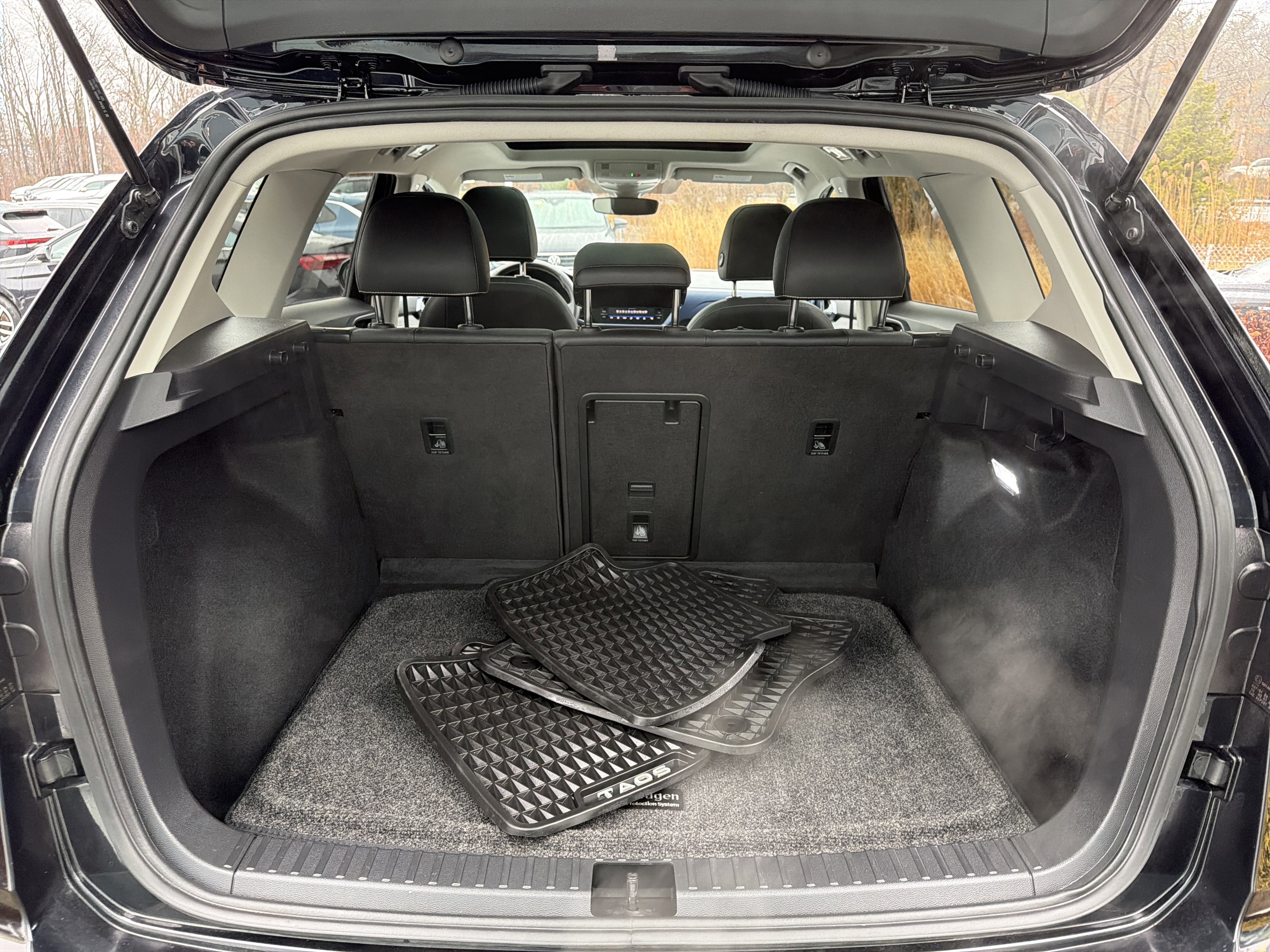 2024 Volkswagen Taos SE