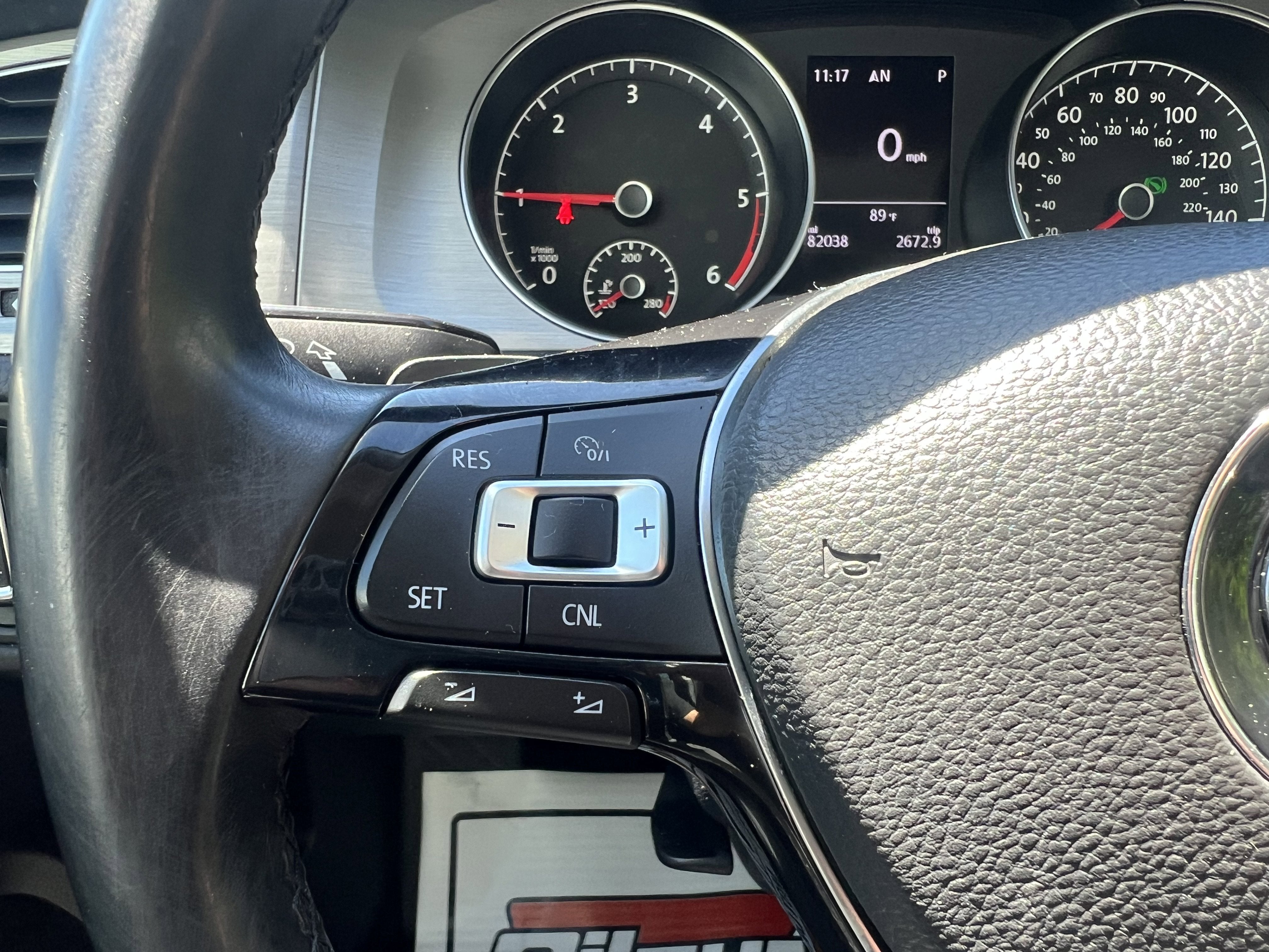 2015 Volkswagen Golf TDI S