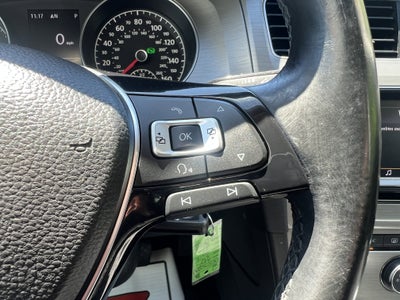 2015 Volkswagen Golf TDI S
