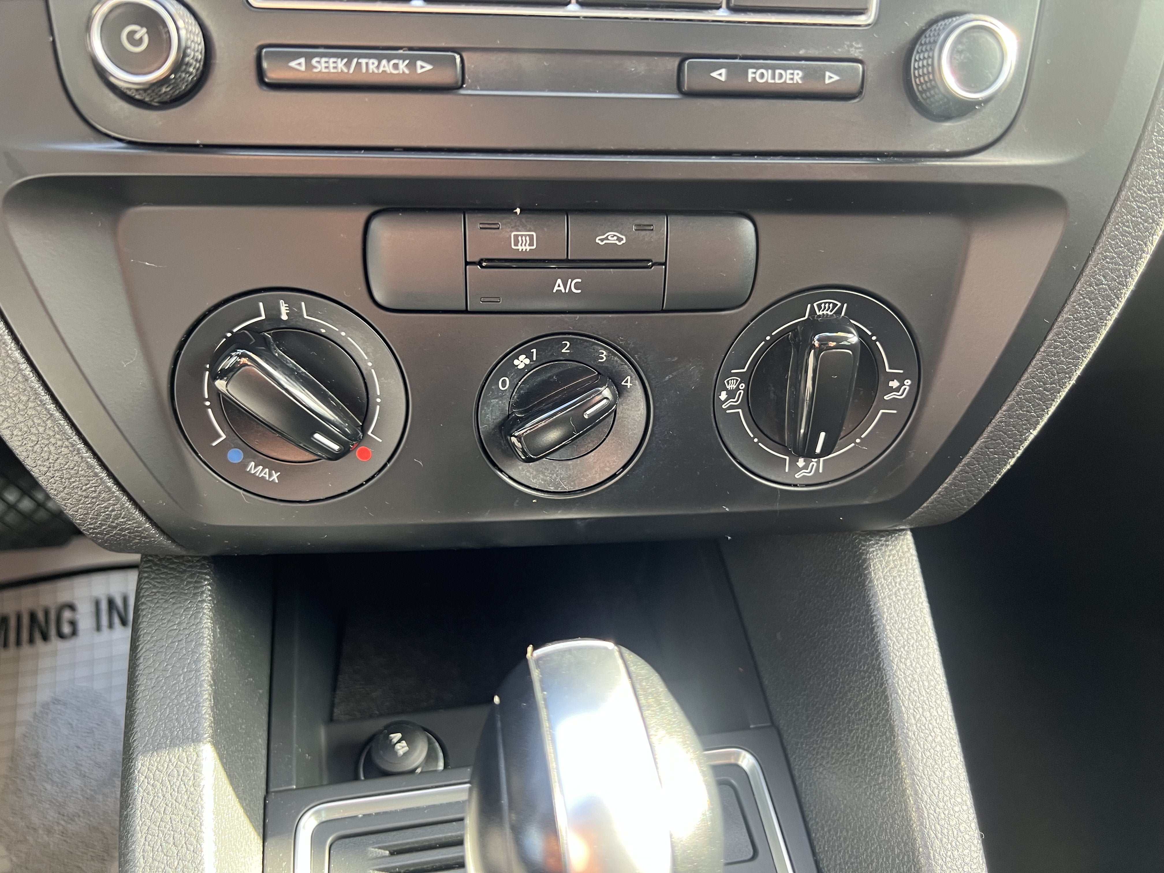 2015 Volkswagen Jetta 2.0L S