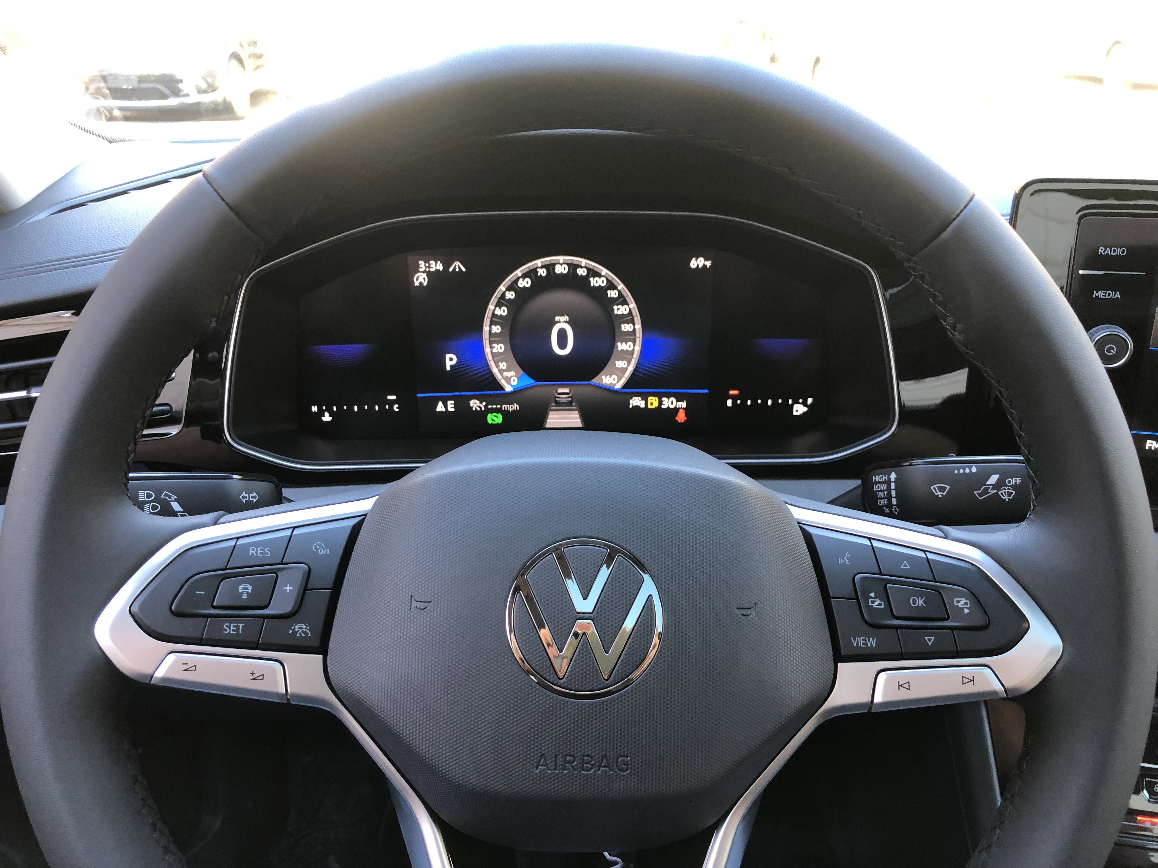 2026 Volkswagen Jetta SE w/black wheel package