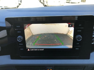 2026 Volkswagen Jetta SE w/black wheel package