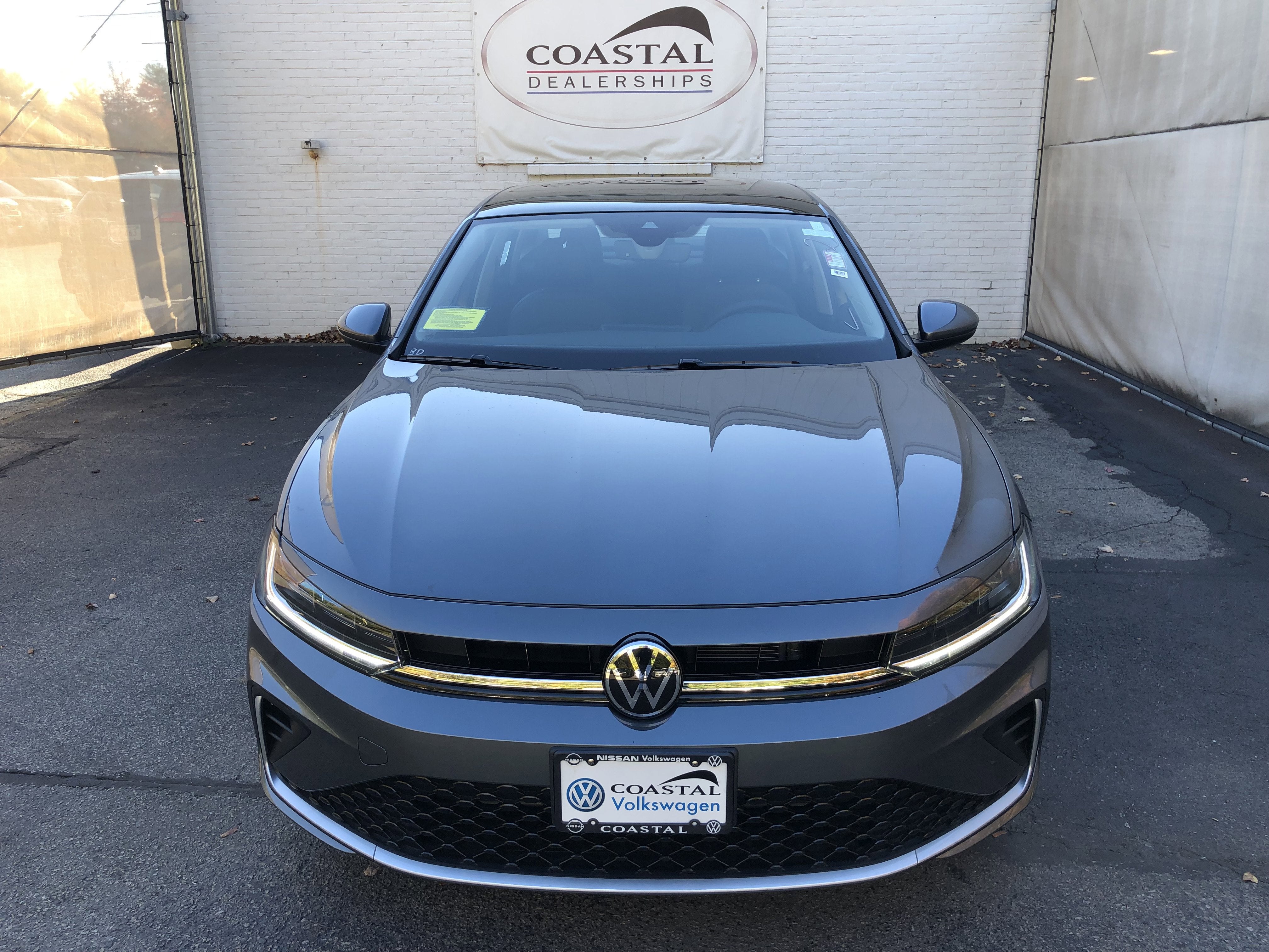 2026 Volkswagen Jetta SE w/black wheel package