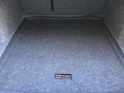 2026 Volkswagen Jetta SE w/black wheel package