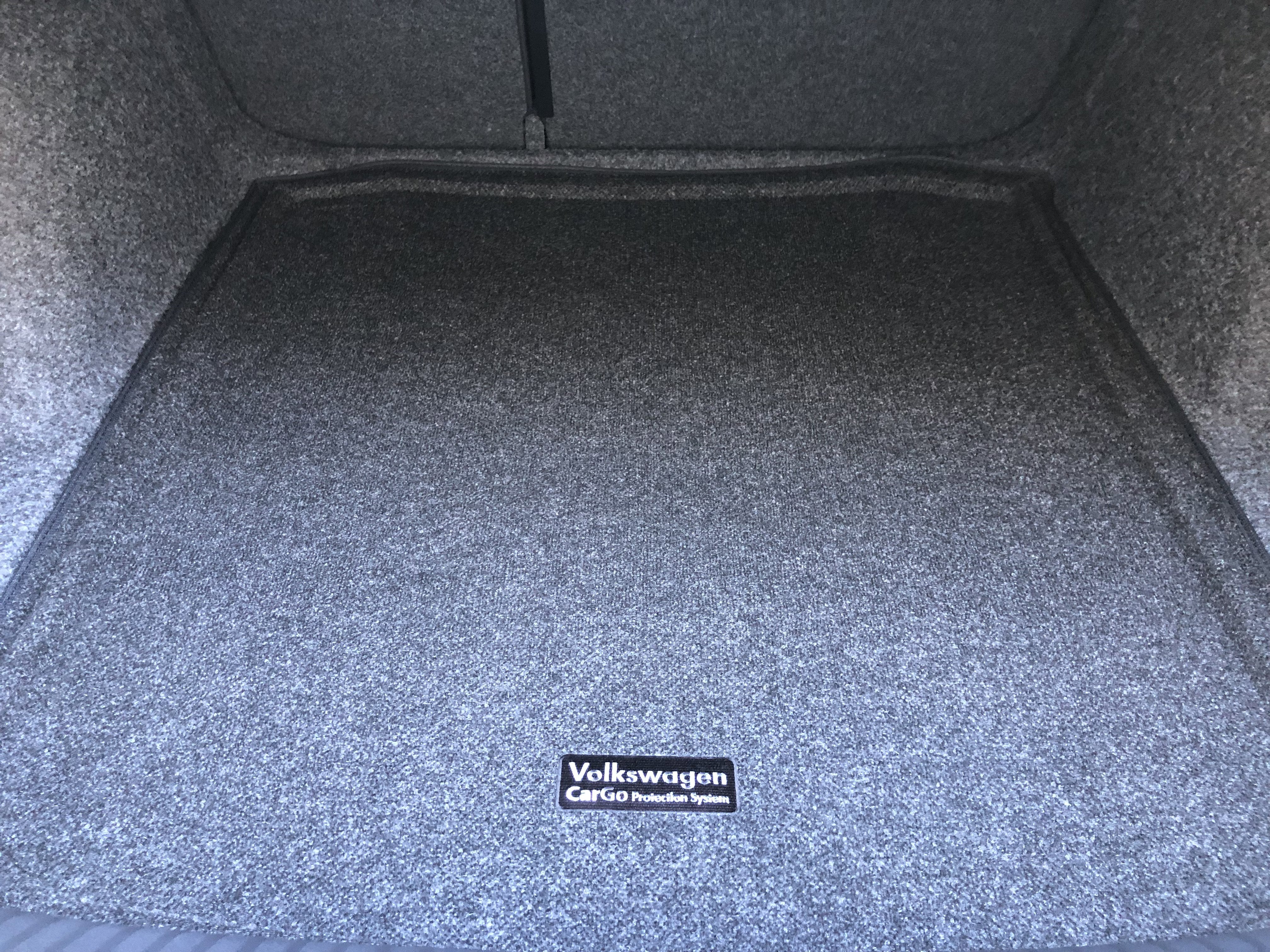 2026 Volkswagen Jetta SE w/black wheel package