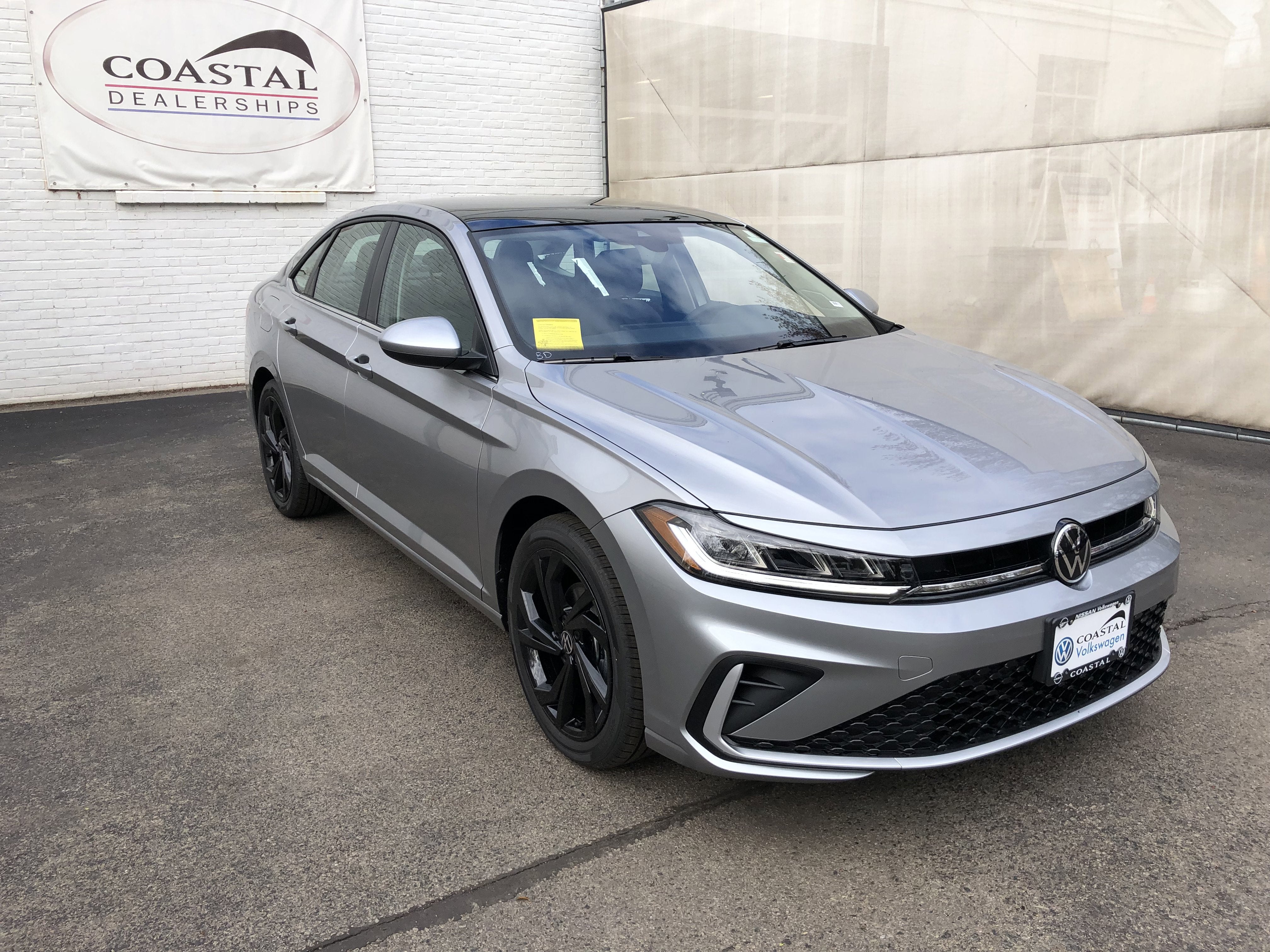 2026 Volkswagen Jetta SE w/black wheel package