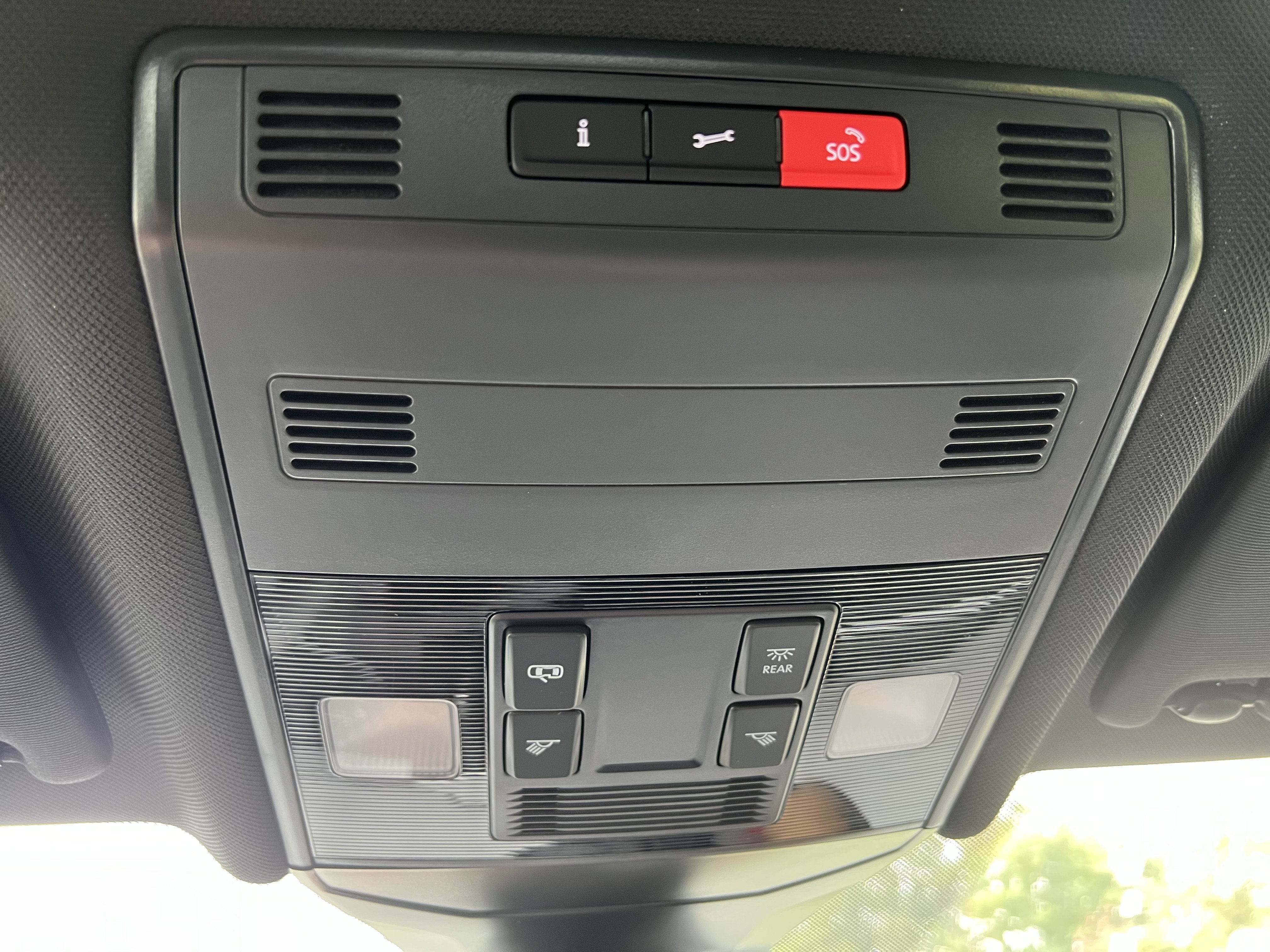2026 Volkswagen Jetta Sport w/ext. range remote starter