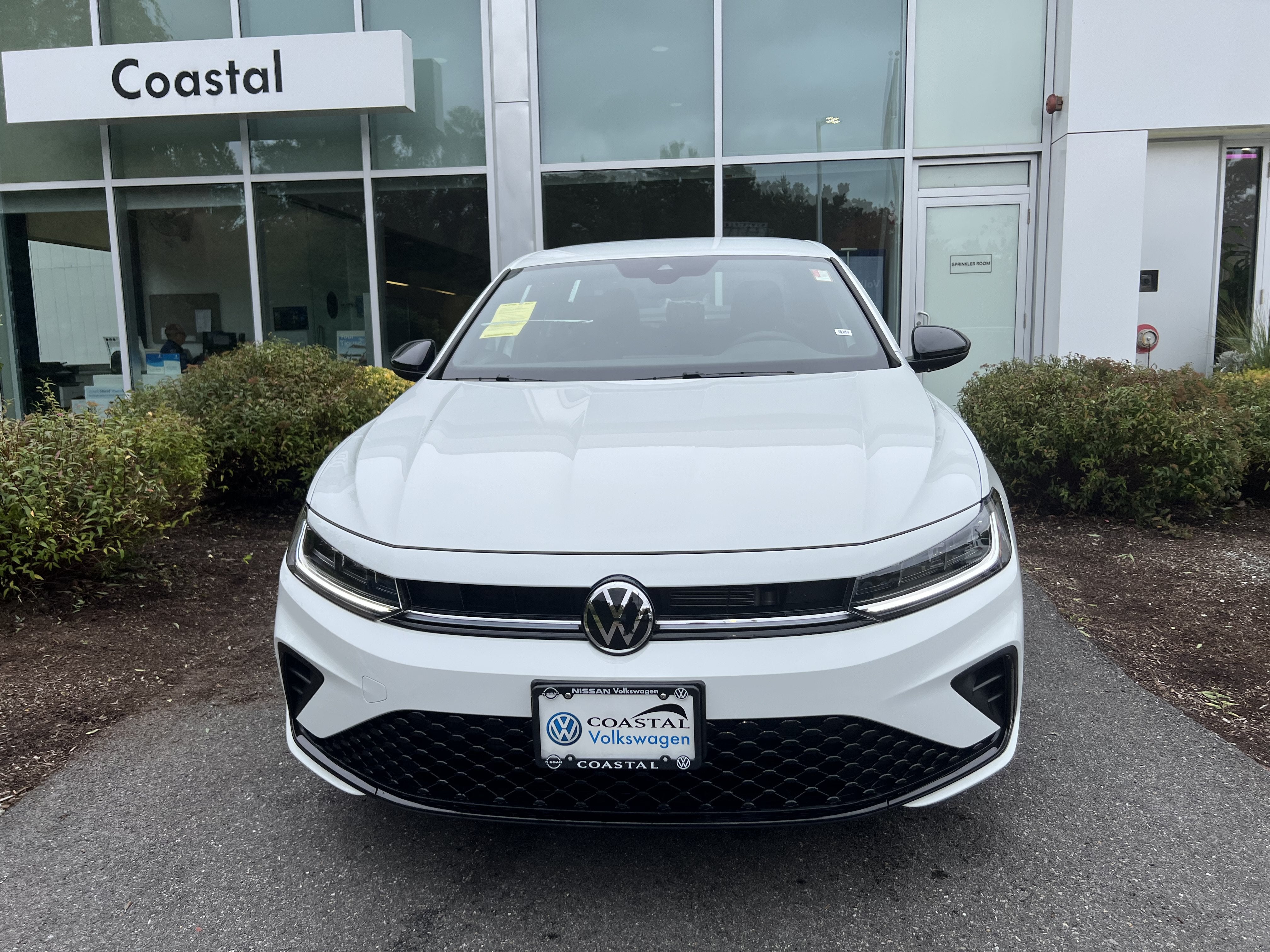 2026 Volkswagen Jetta Sport w/ext. range remote starter