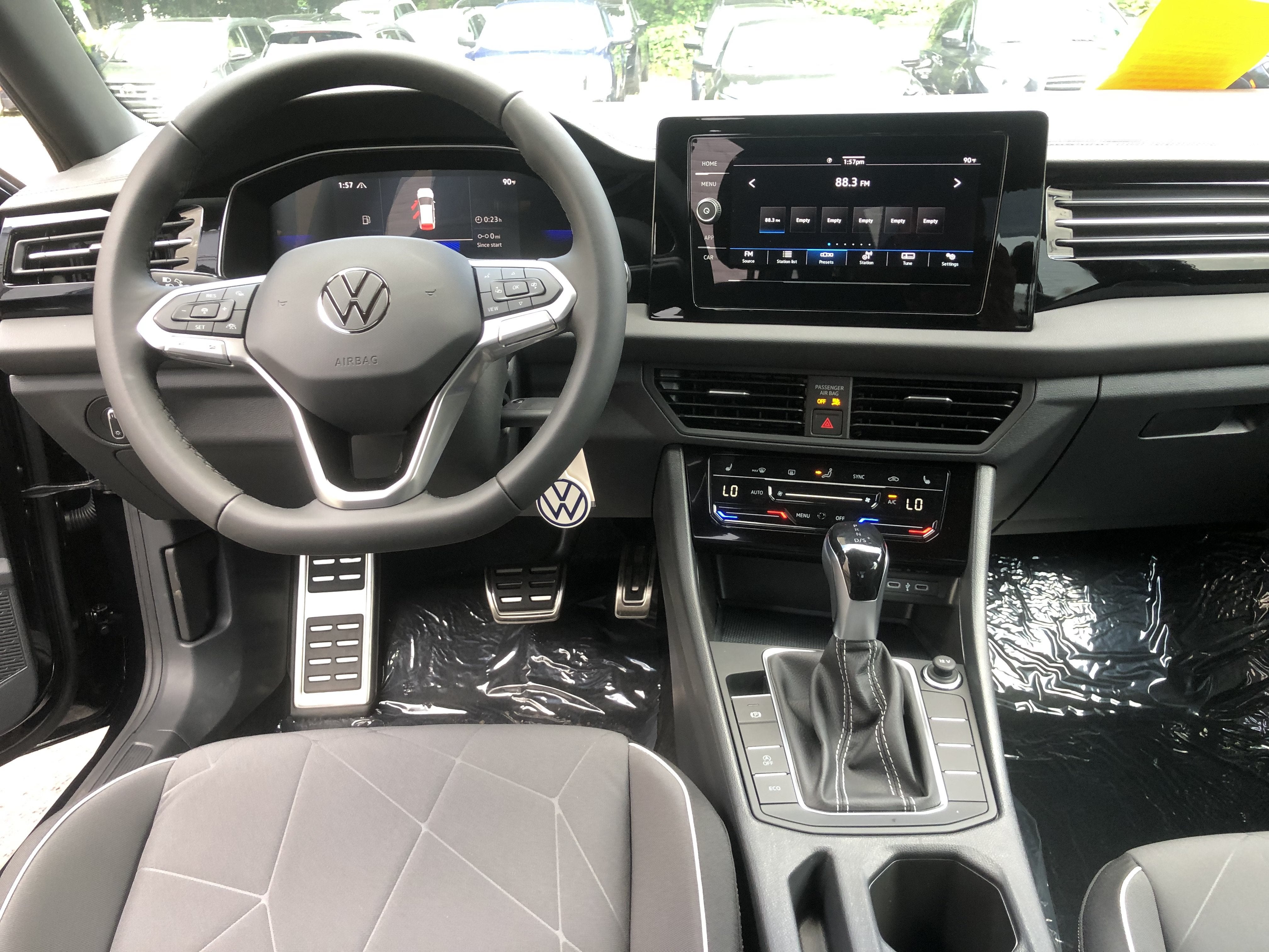 2026 Volkswagen Jetta Sport w/ext. range remote starter