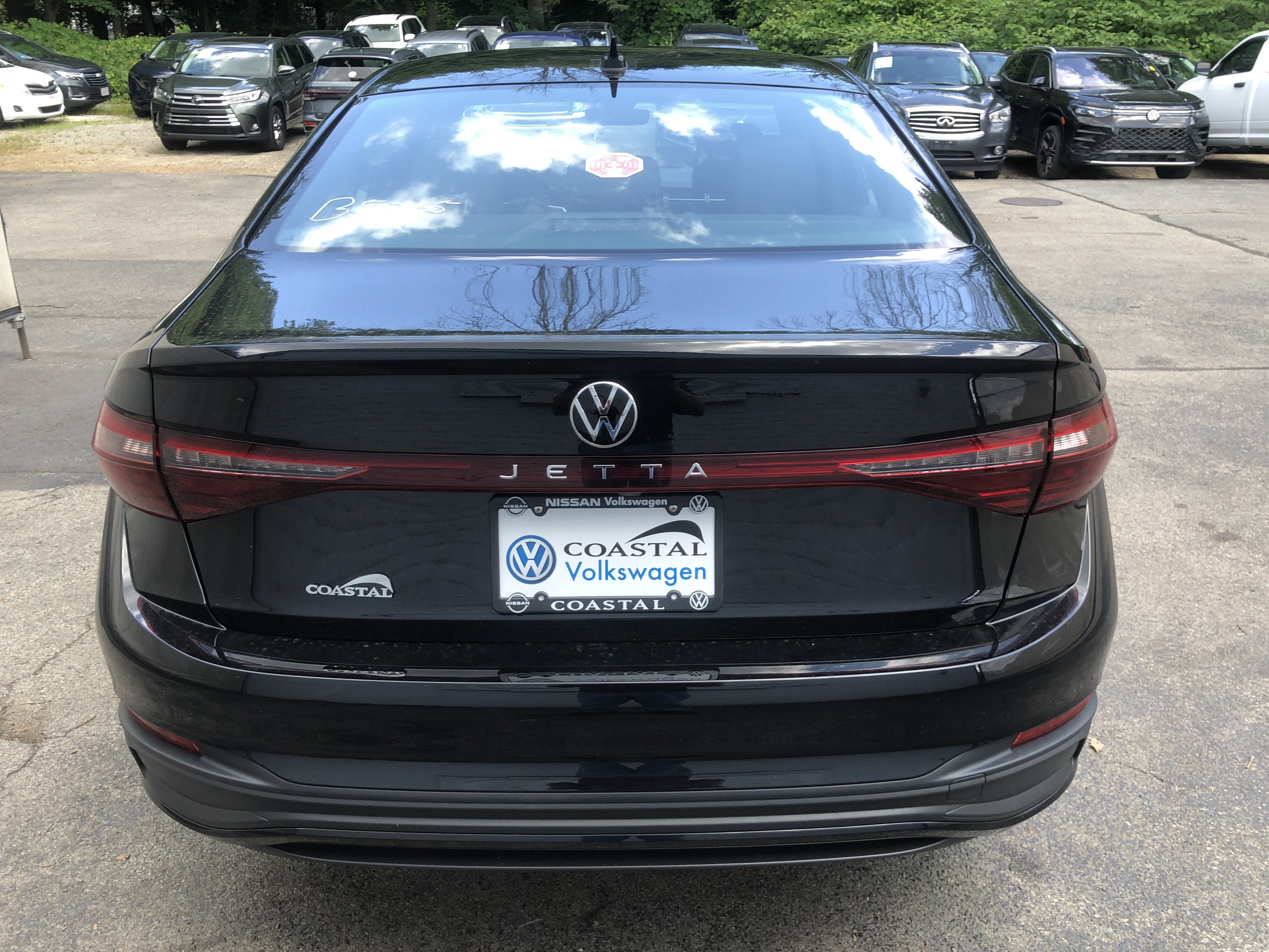 2026 Volkswagen Jetta Sport w/ext. range remote starter