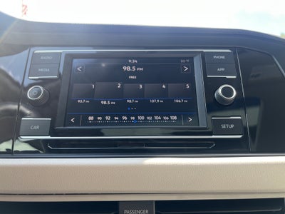 2019 Volkswagen Jetta SE