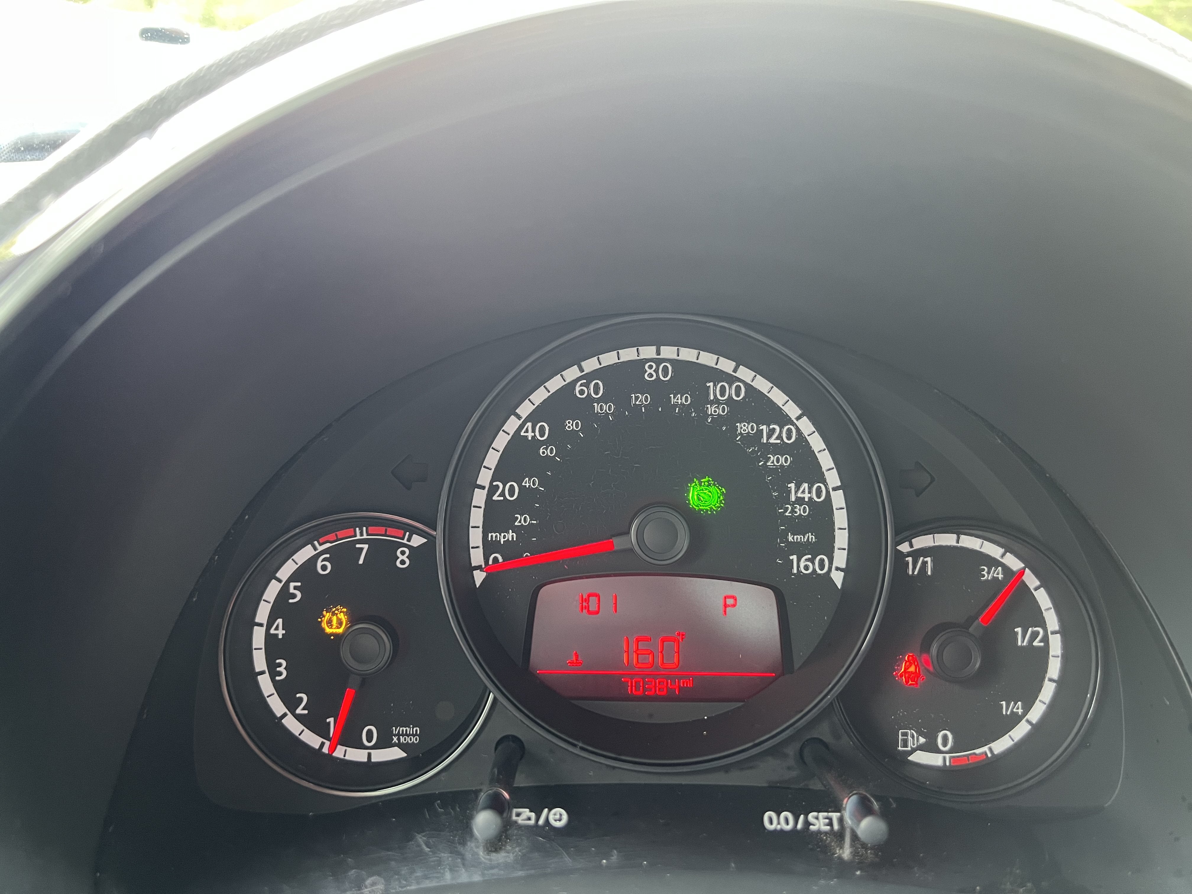 2016 Volkswagen Beetle 1.8T Wolfsburg Edition