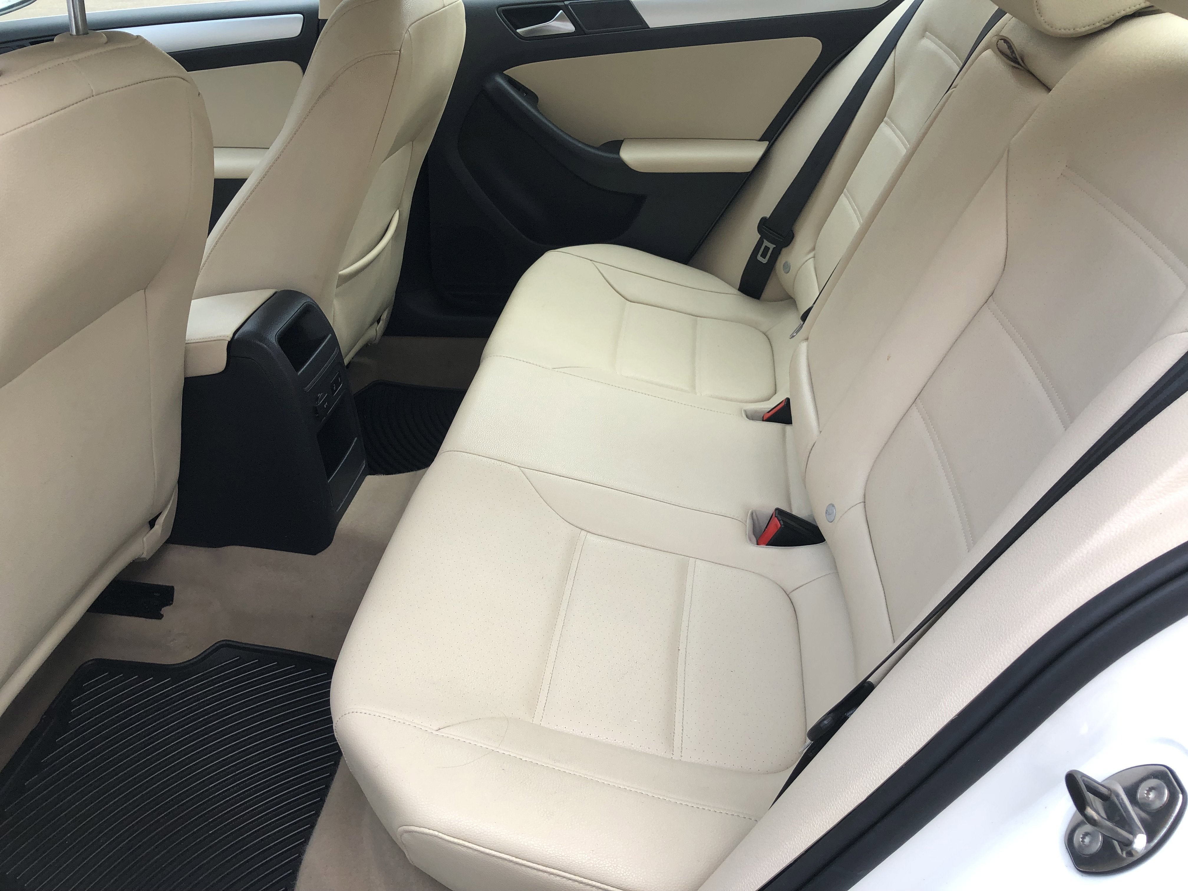 2011 Volkswagen Jetta TDI w/Nav