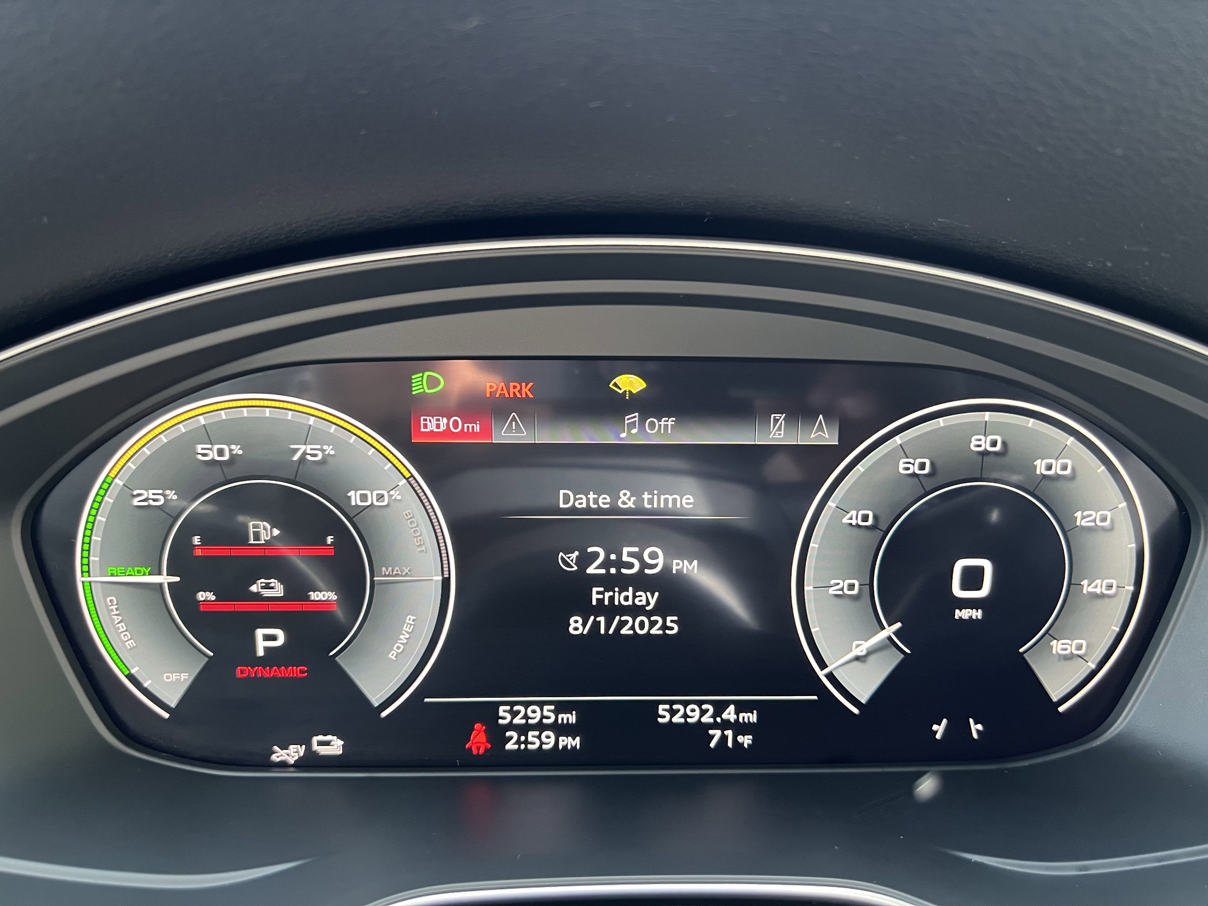 2024 Audi Q5 S line Prestige